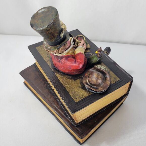 Rare Alice in Wonderland Sculpture Figurine Book Worms The Penny Whistle Group - Picture 9 of 16